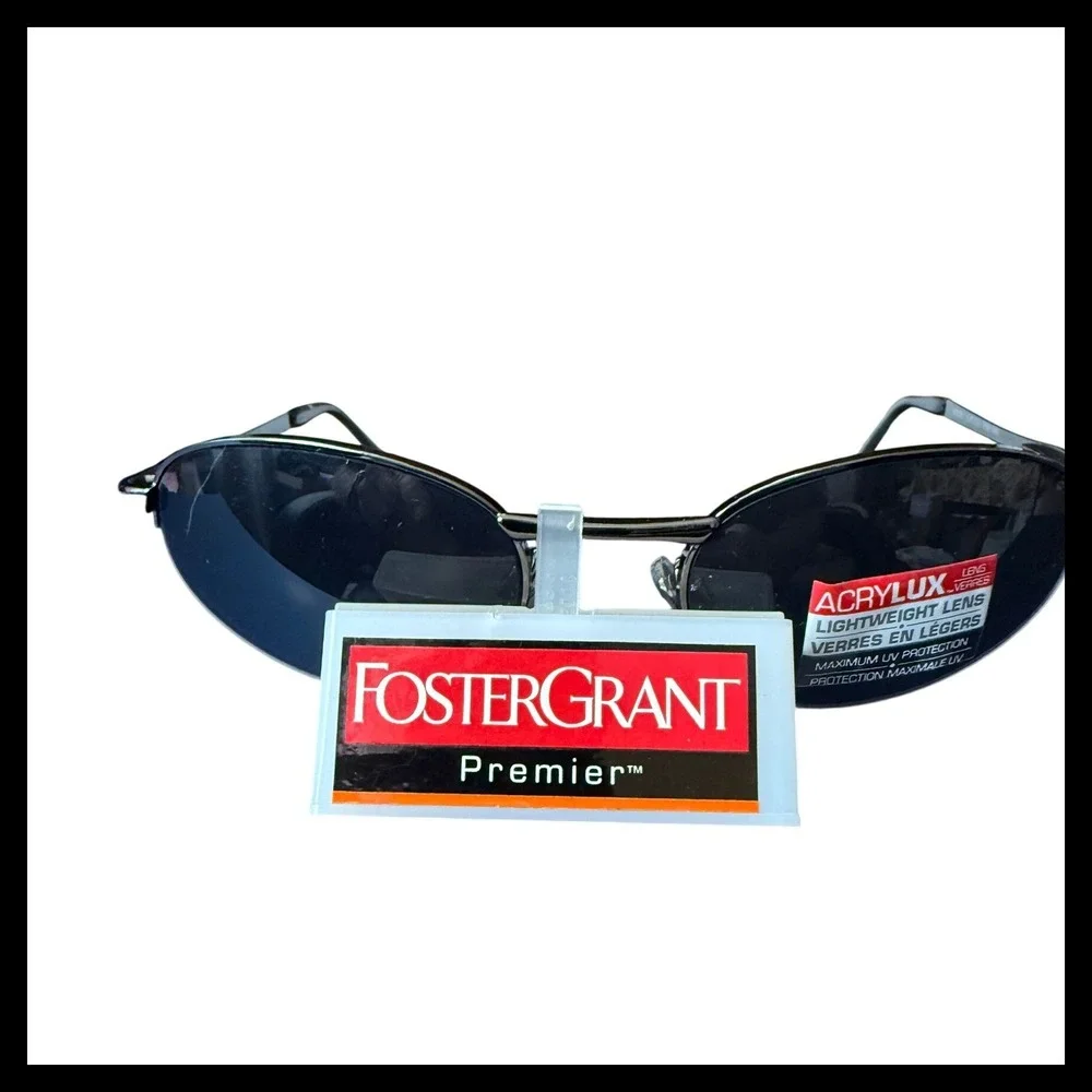 NWT Foster Grant Premier Vertigo Sunglasses Gunmetal Oval Acrylux Lens HR0102